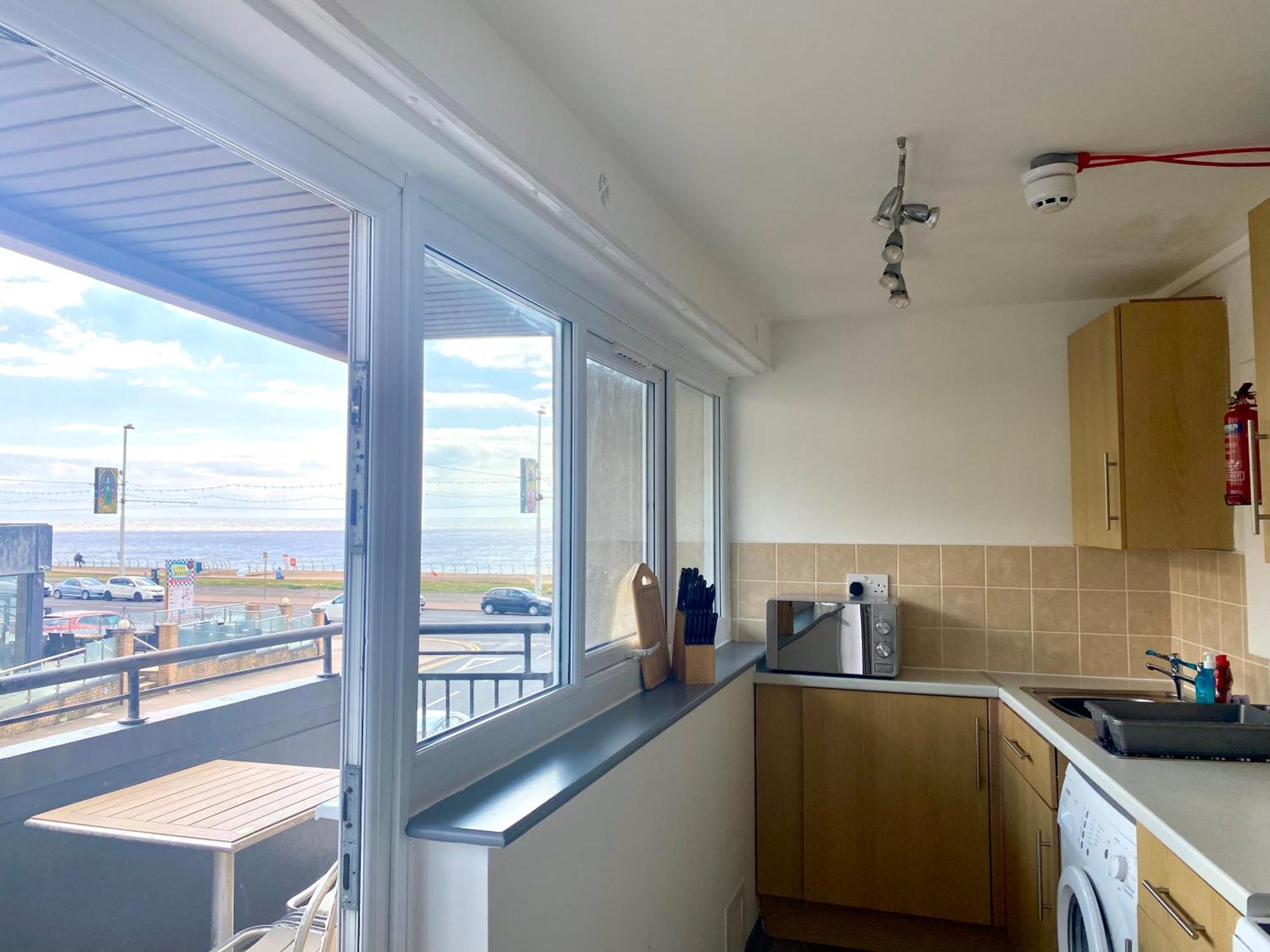 Kennedy House By Blackpool Service Apartments Exterior foto